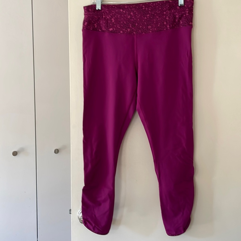 Lululemon leggings size 10